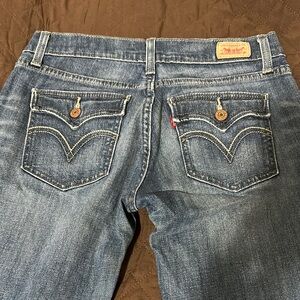 LEVIS 524 too super low SKINNY JEAN